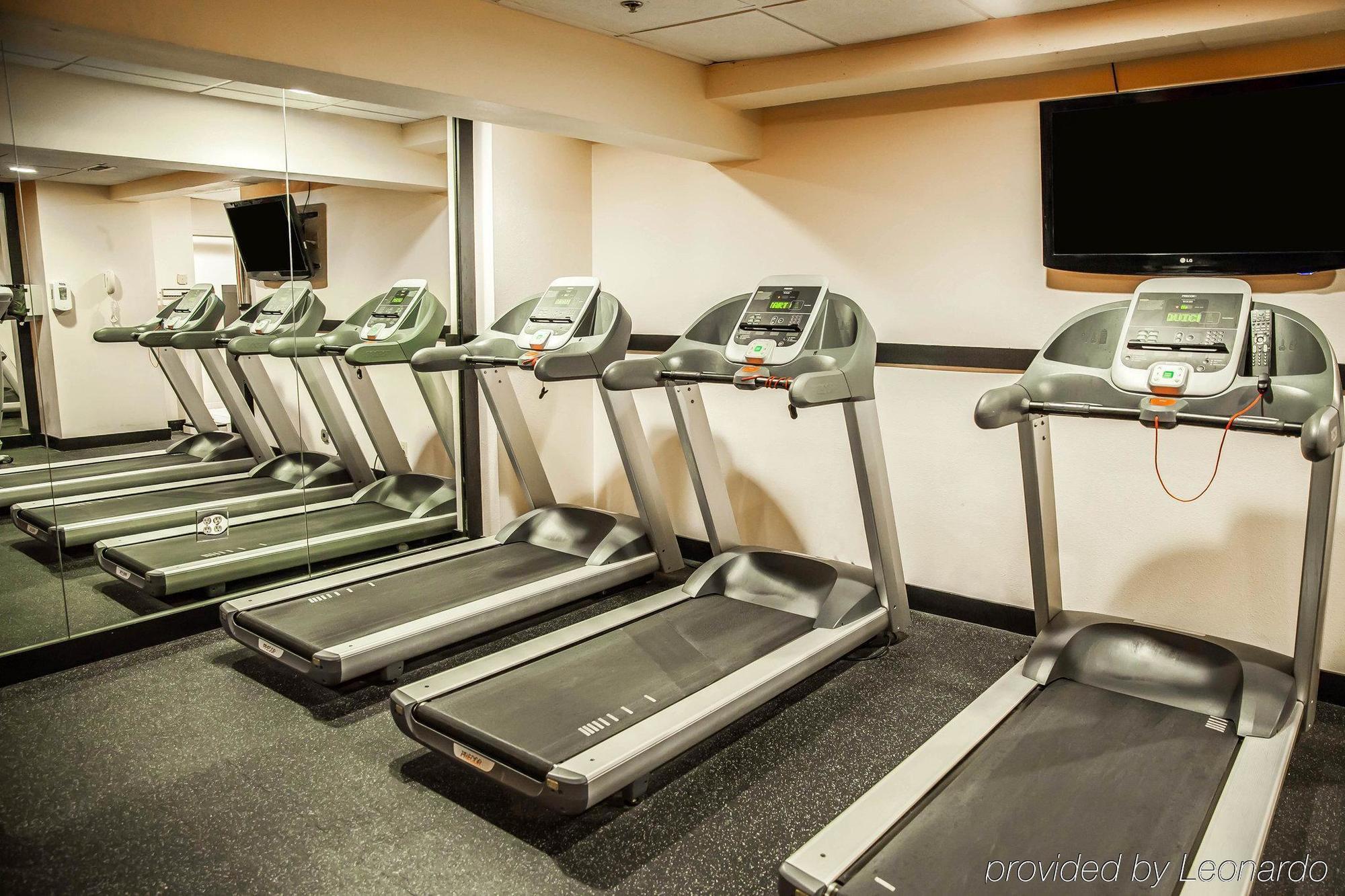 The Virginian Suites, Ascend Hotel Collection Arlington Extérieur photo