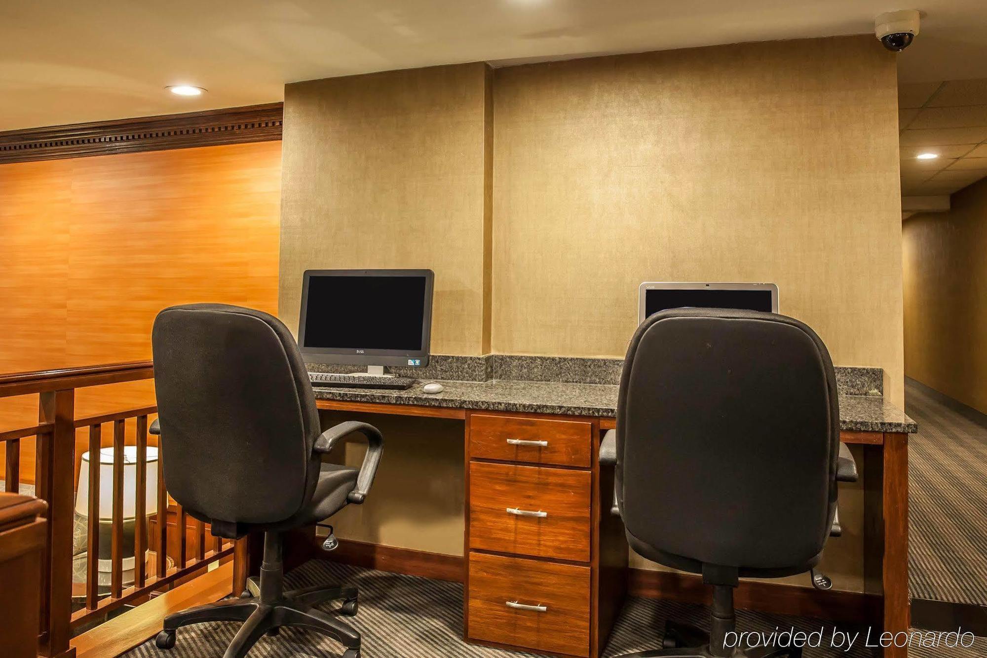 The Virginian Suites, Ascend Hotel Collection Arlington Extérieur photo