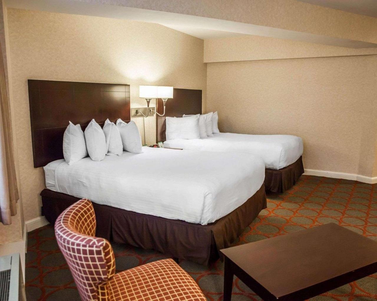 The Virginian Suites, Ascend Hotel Collection Arlington Extérieur photo