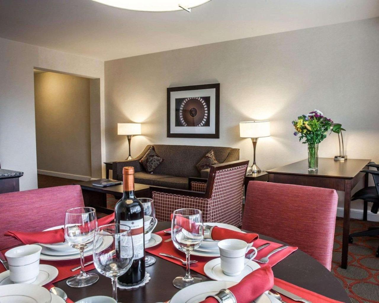 The Virginian Suites, Ascend Hotel Collection Arlington Extérieur photo